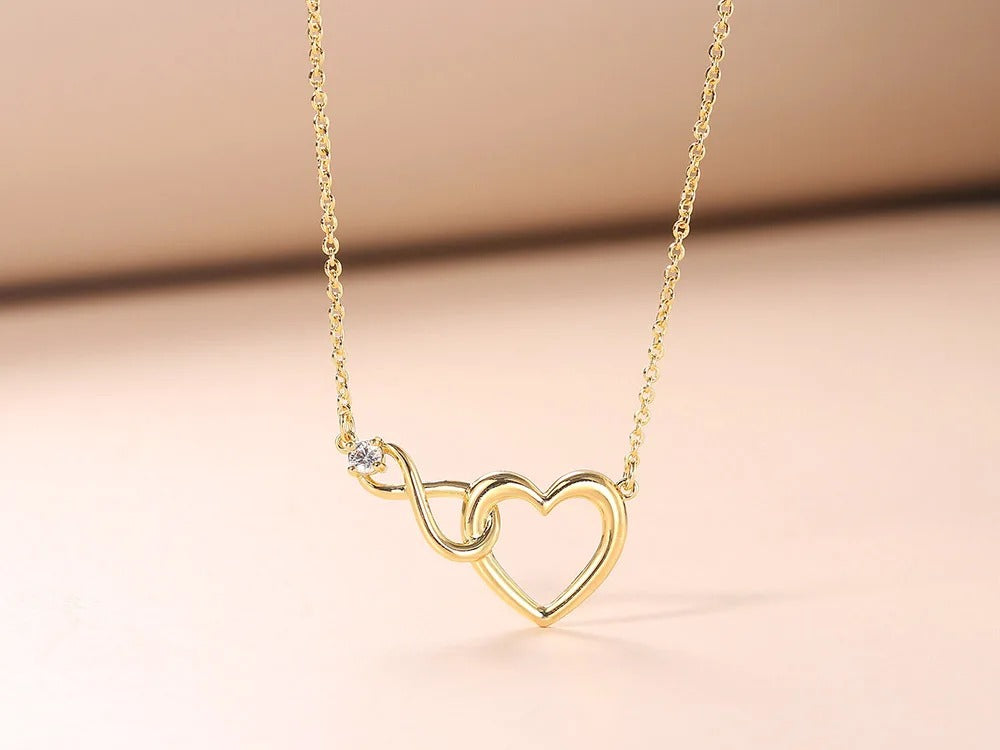 Collana HeartBond – gioiello senza tempo dell'amore che unisce