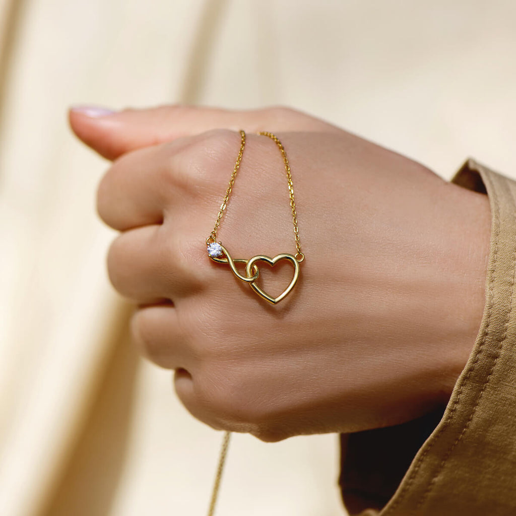 Collana HeartBond – gioiello senza tempo dell'amore che unisce