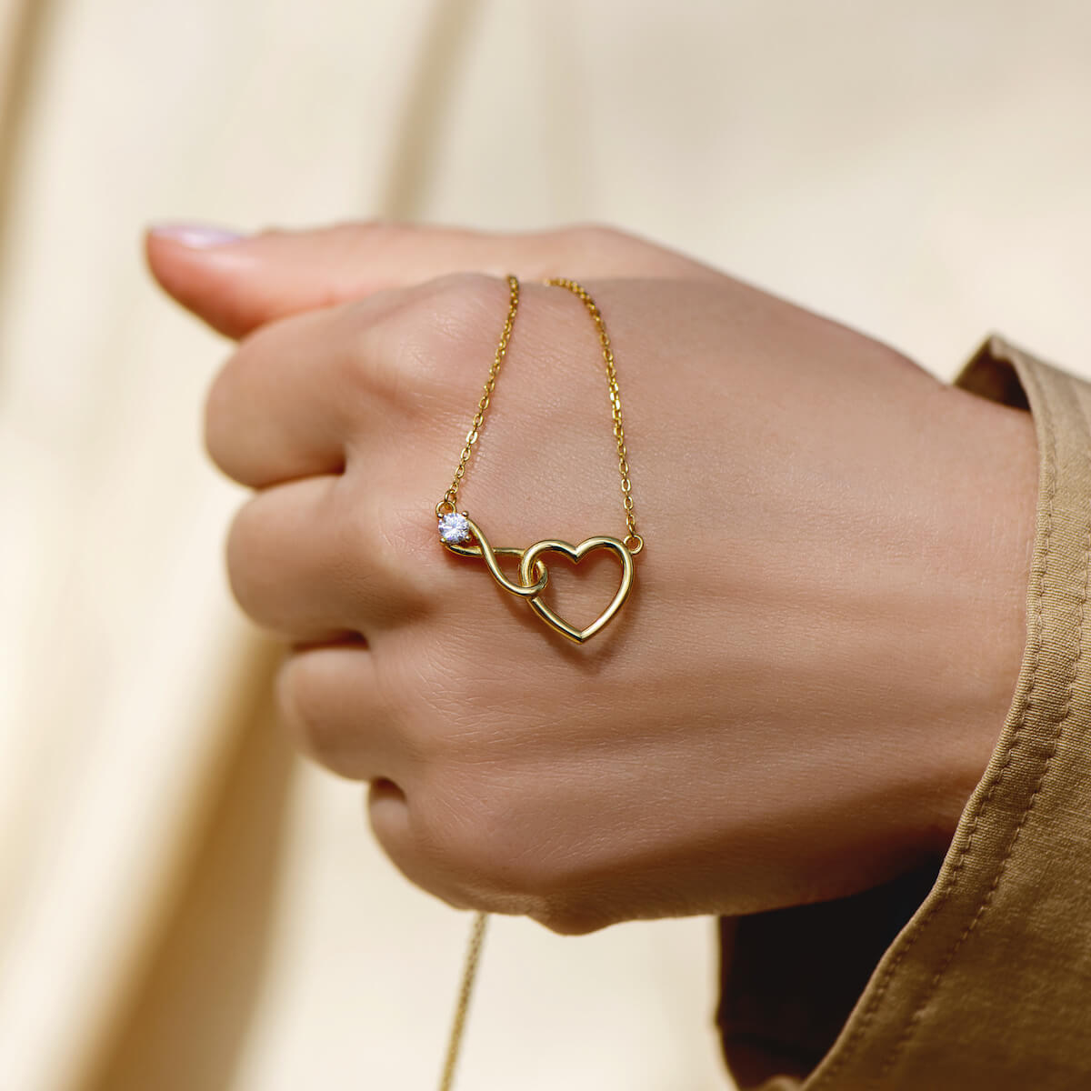 Collana HeartBond – gioiello senza tempo dell'amore che unisce