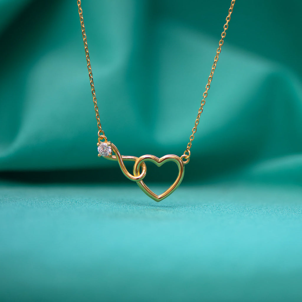 Collana HeartBond – gioiello senza tempo dell'amore che unisce