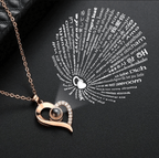 Collana «Ti amo» in 100 lingue — Set regalo unico
