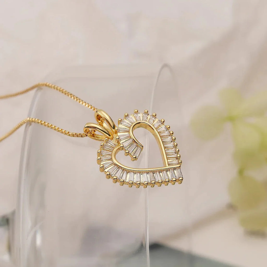 Collane cuore con diamanti scintillanti