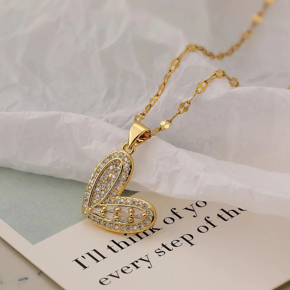 Collane cuore con diamanti scintillanti