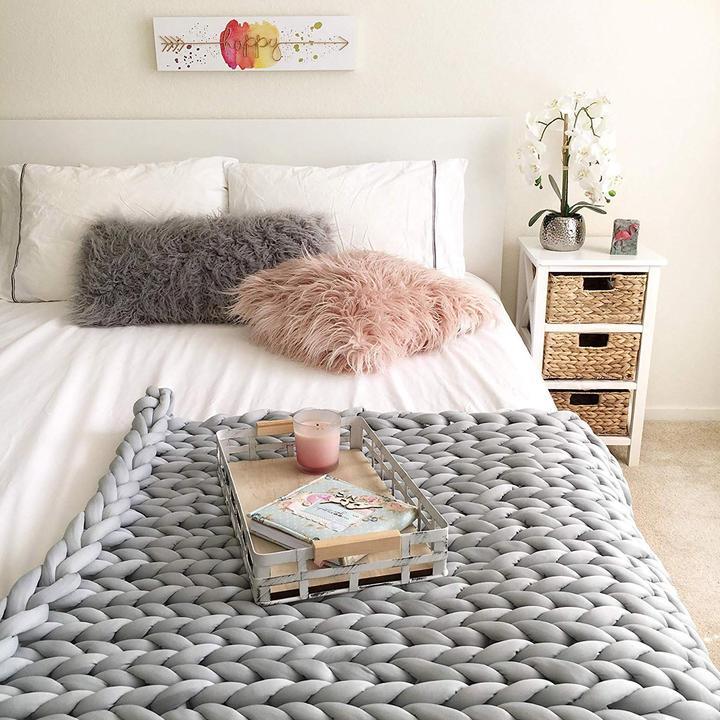 Coperta a maglia grossa 80×100 cm e 100×120 cm – calda e decorativa per autunno e inverno