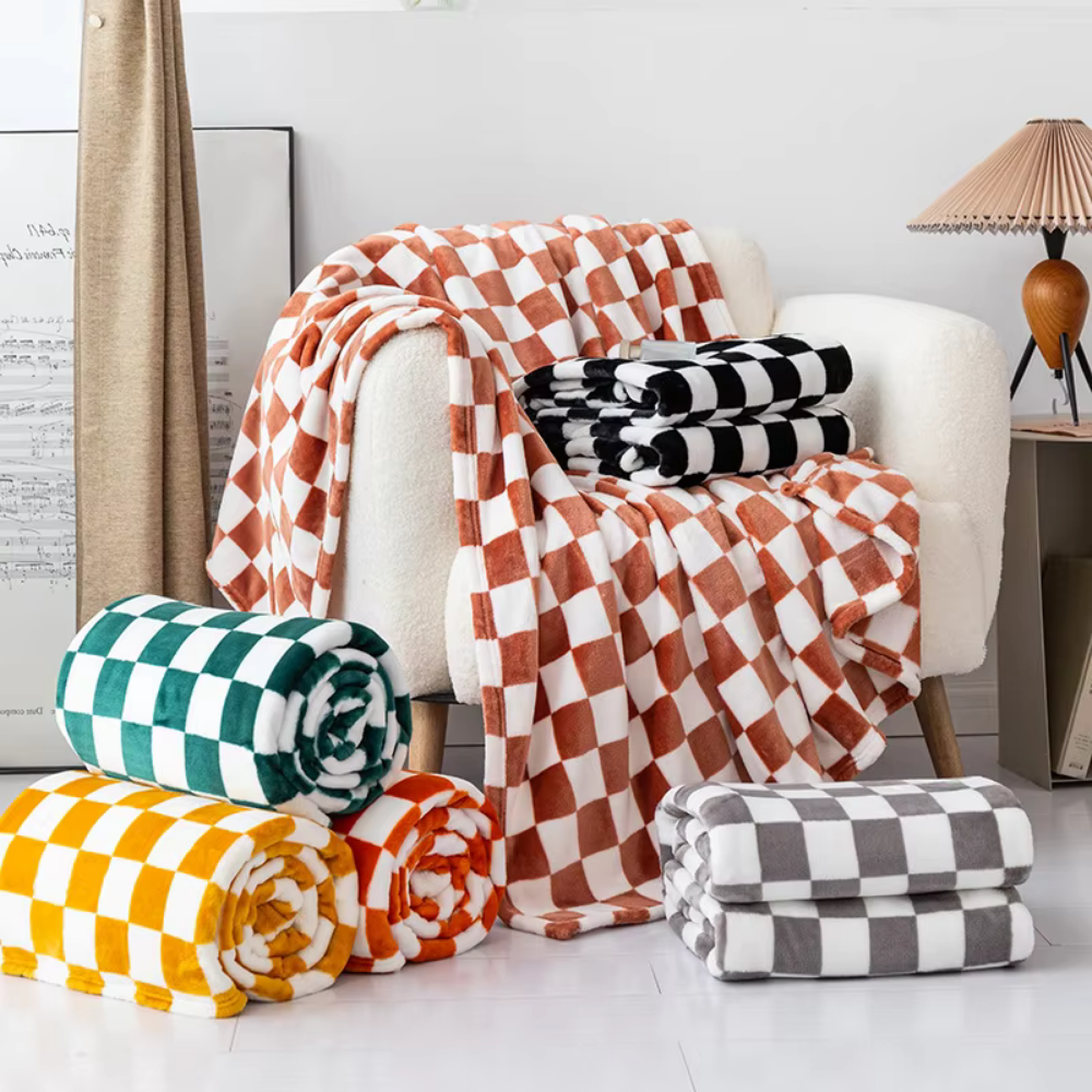 Coperta a quadri morbida e moderna per casa