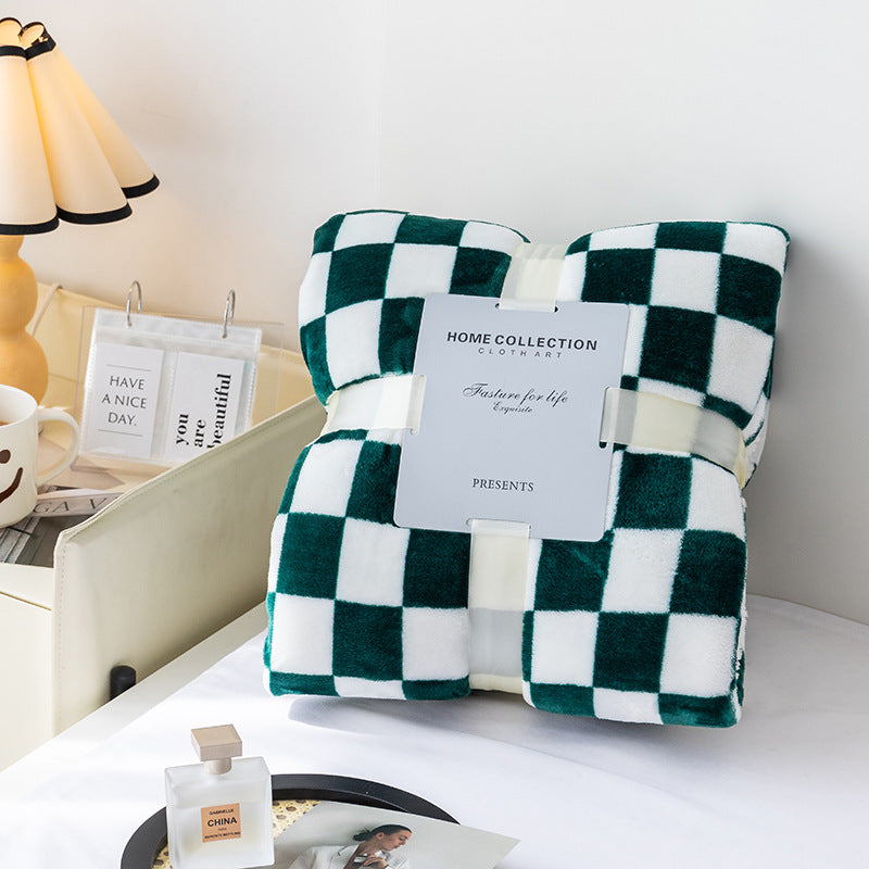Coperta a quadri morbida e moderna per casa