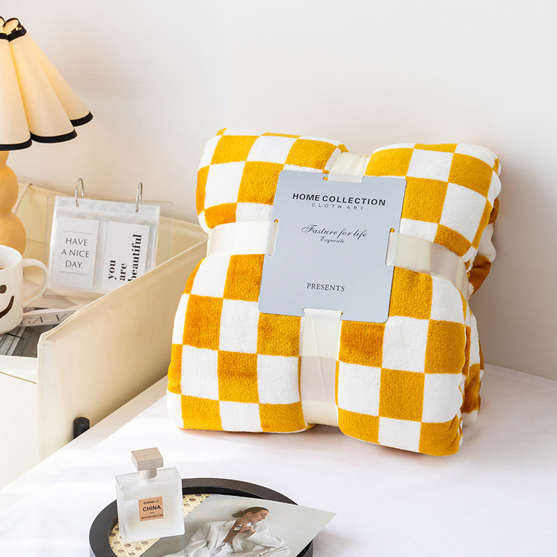 Coperta a quadri morbida e moderna per casa