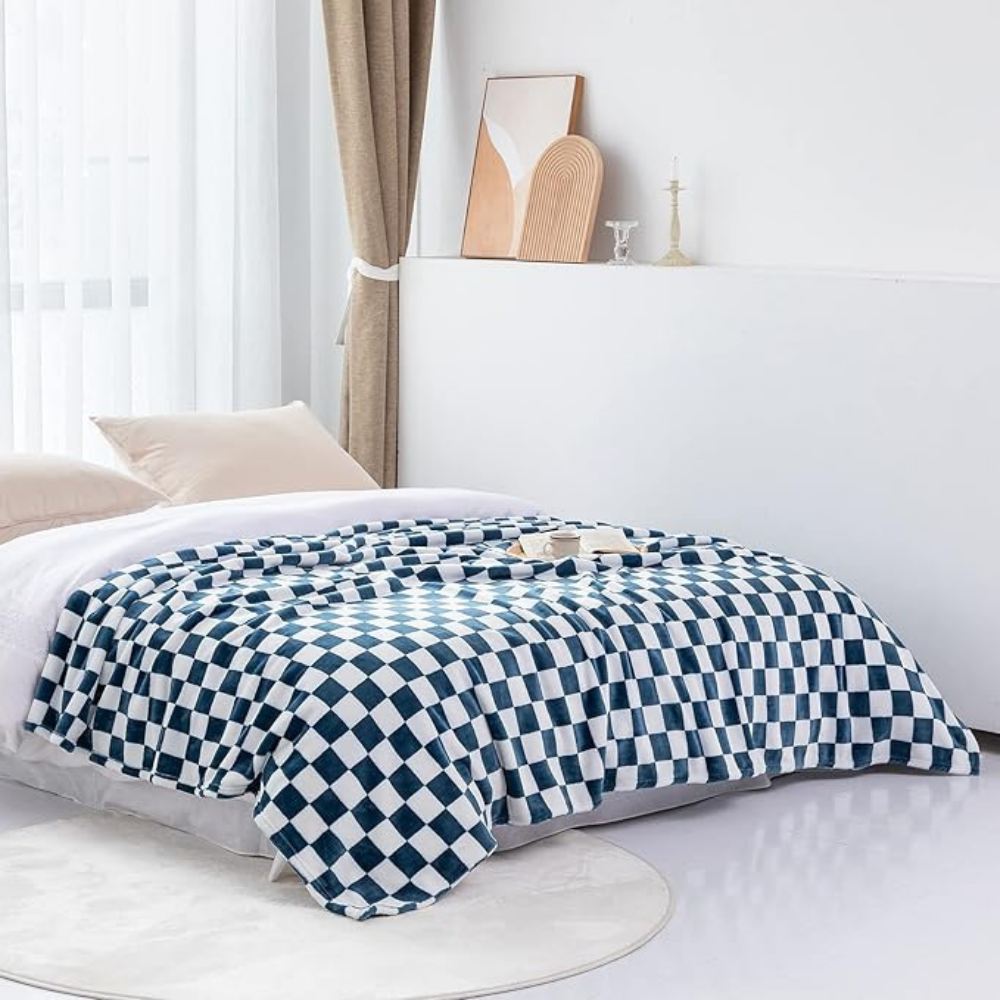 Coperta a quadri morbida e moderna per casa