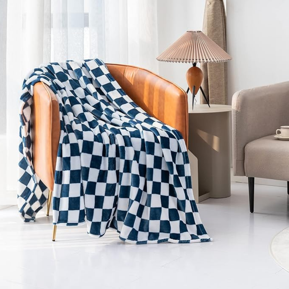Coperta a quadri morbida e moderna per casa