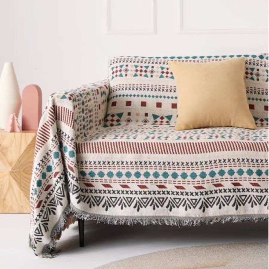 Coperta decorativa in tessuto morbido con motivo geometrico