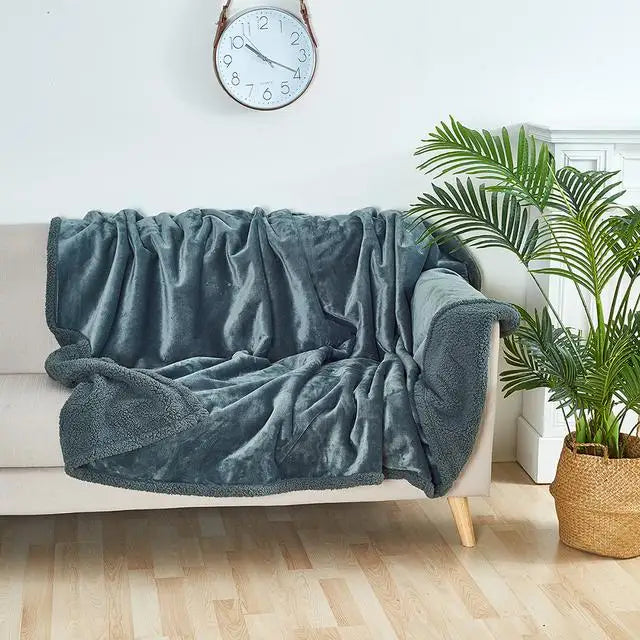 Coperta impermeabile in pile di corallo