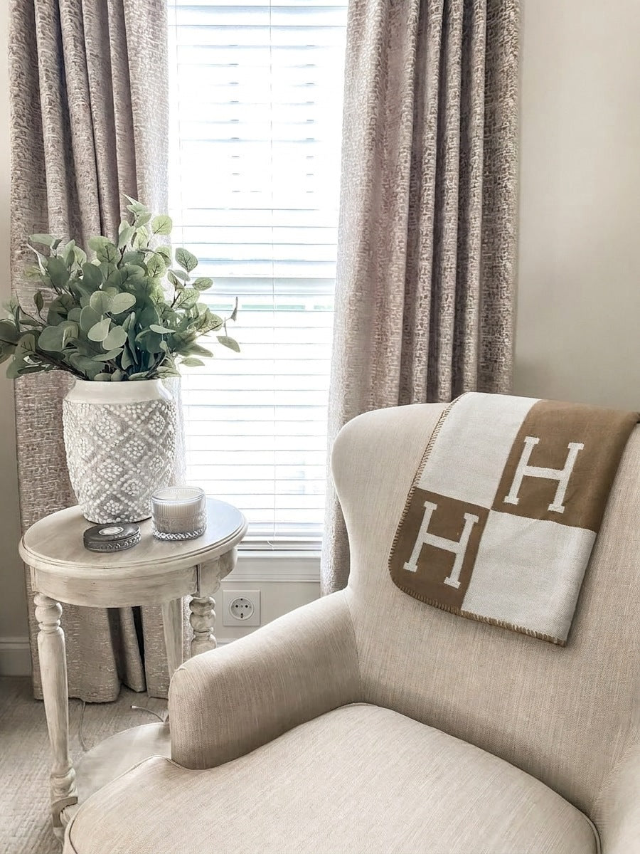 Coperta plaid in misto lana e cashmere per divano, letto o poltrona