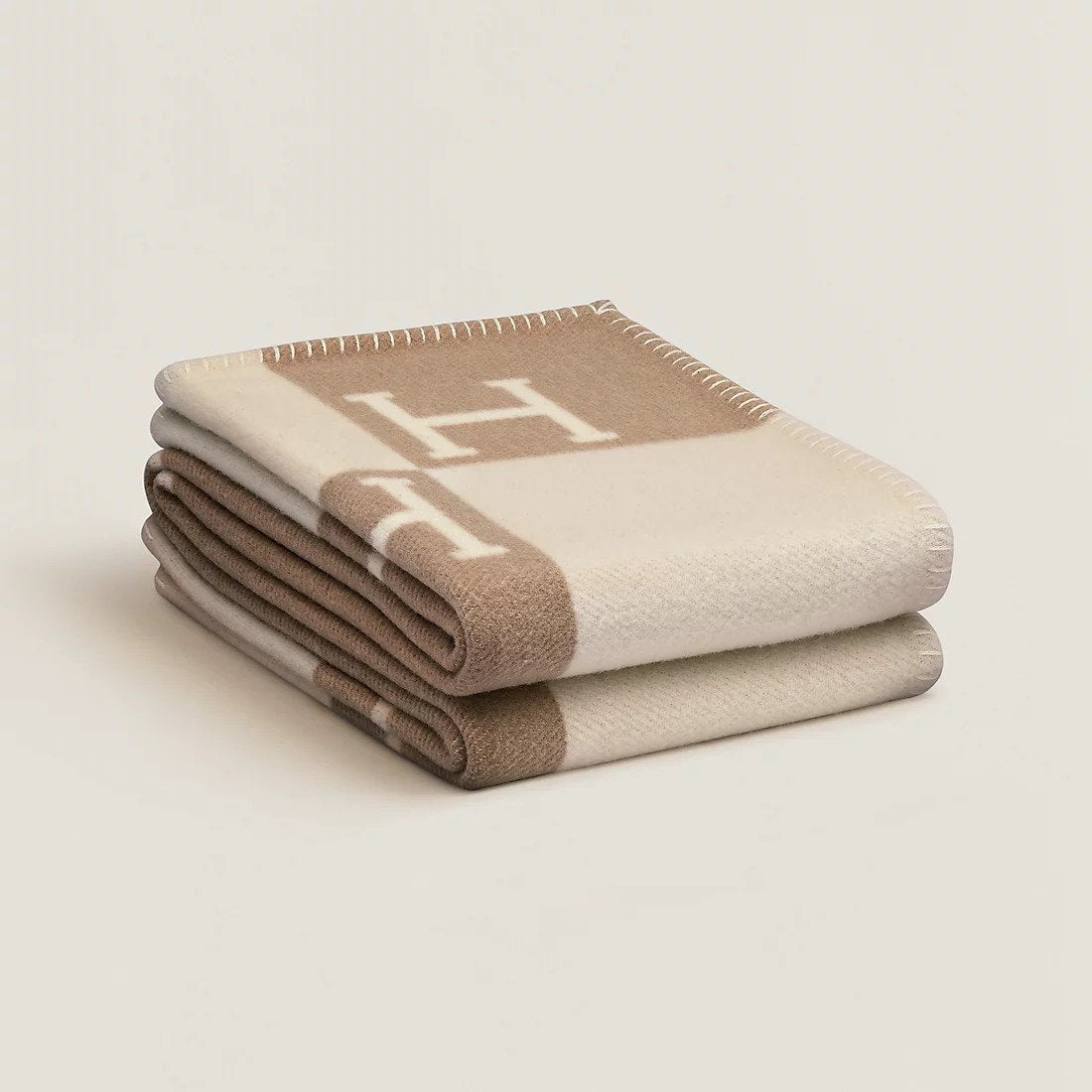 Coperta plaid in misto lana e cashmere per divano, letto o poltrona