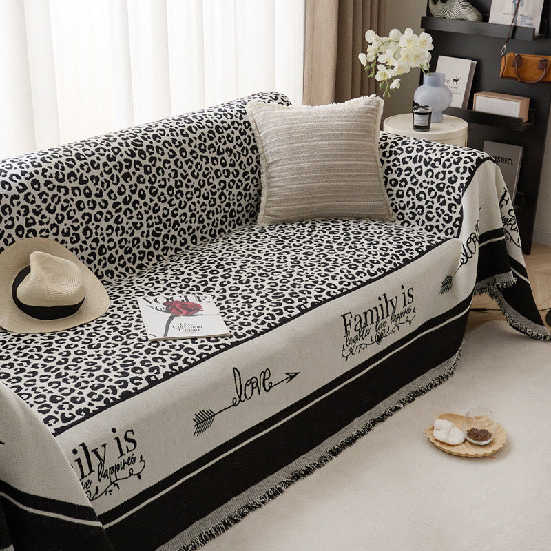 Copridivano artistico con stampa leopardata