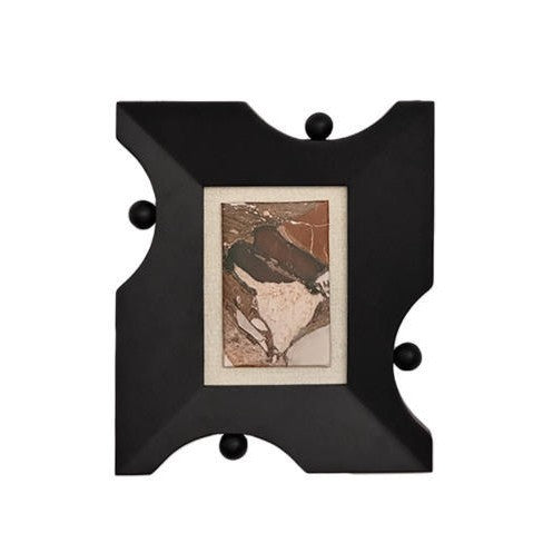 Cornice artistica elegante