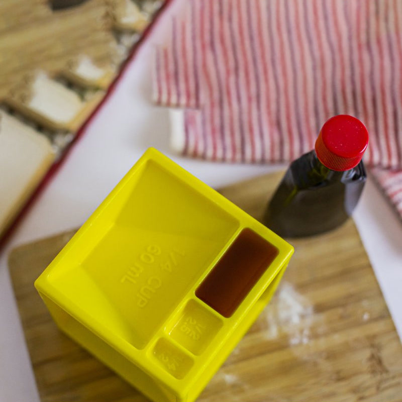 Cubo dosatore da cucina multifunzione