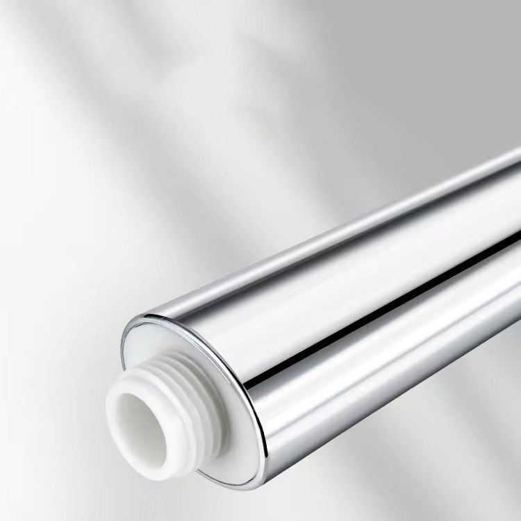 Doccetta tonda standard in metallo argentato