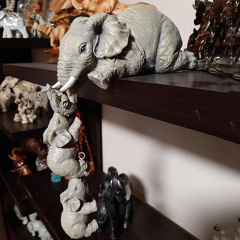Elefanti seduti decorativi dipinti a mano