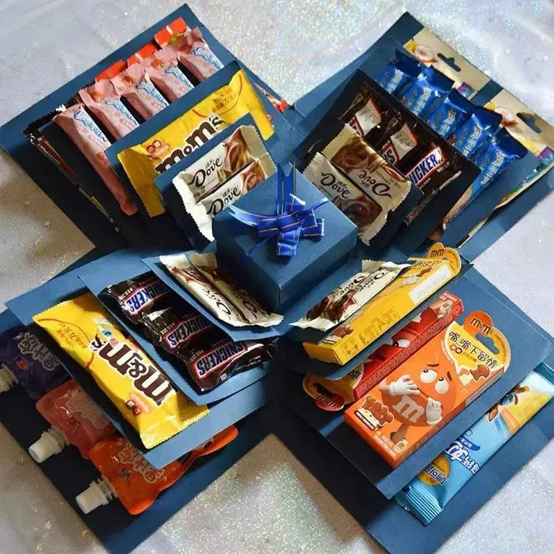 Explosion box regalo personalizzata con scomparto segreto e 8 farfalle in omaggio