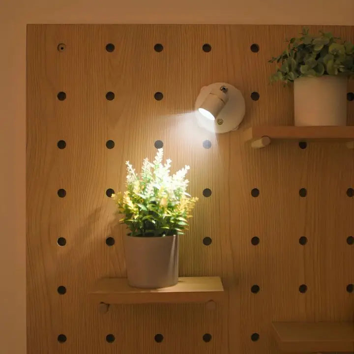 Faretto LED wireless con telecomando per illuminazione d'accento