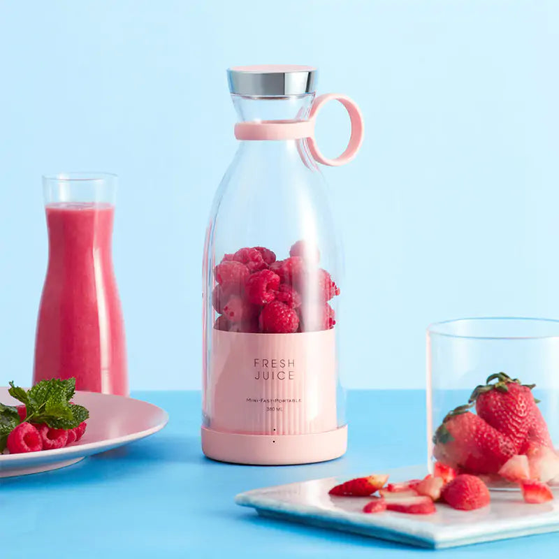 Frullatore portatile per smoothie ovunque – SmoothEase