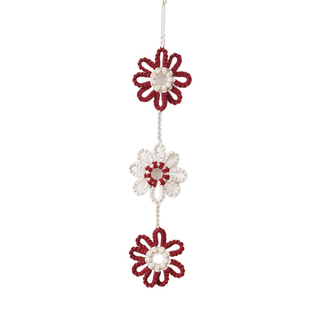 Ghirlanda decorativa macramè con fiori