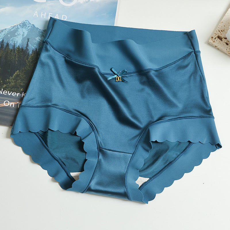 Intimo senza cuciture invisibile sotto ogni outfit, antibatterico e ultra-comodo