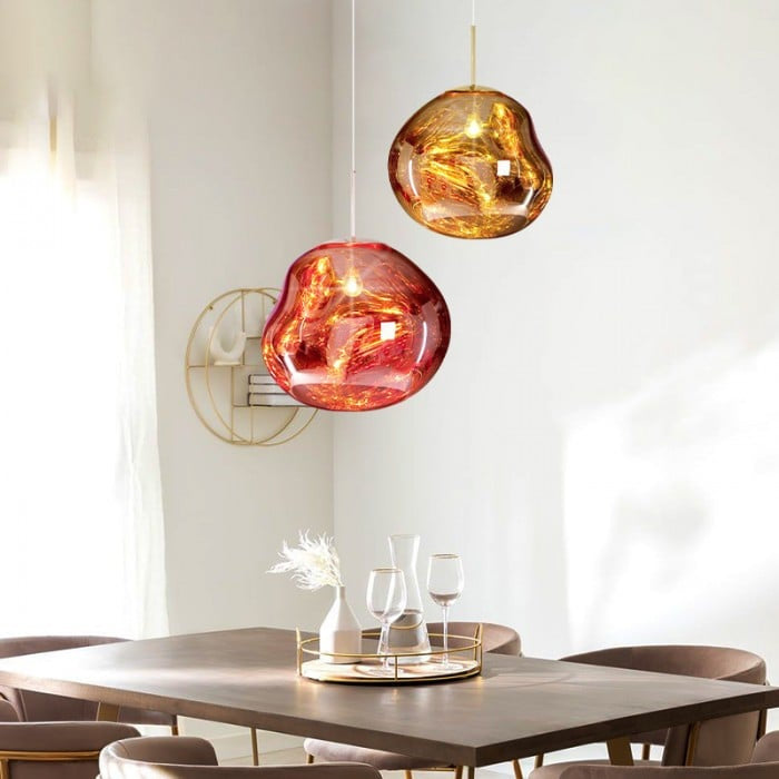 Jessamy | Lampada a sospensione globo in acrilico effetto fuso con finitura specchiata per sala da pranzo e cucina