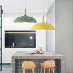 Lampada a soffitto in rovere scandinavo