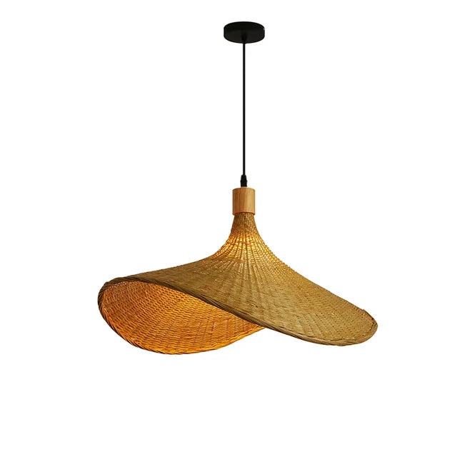 Lampada a sospensione con paralume in bambù intrecciato a mano