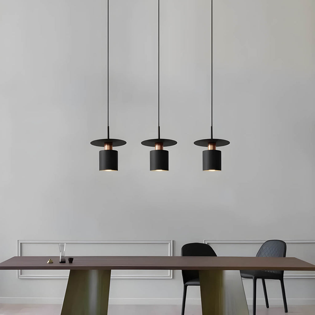 Lampada da parete a linea minimalista