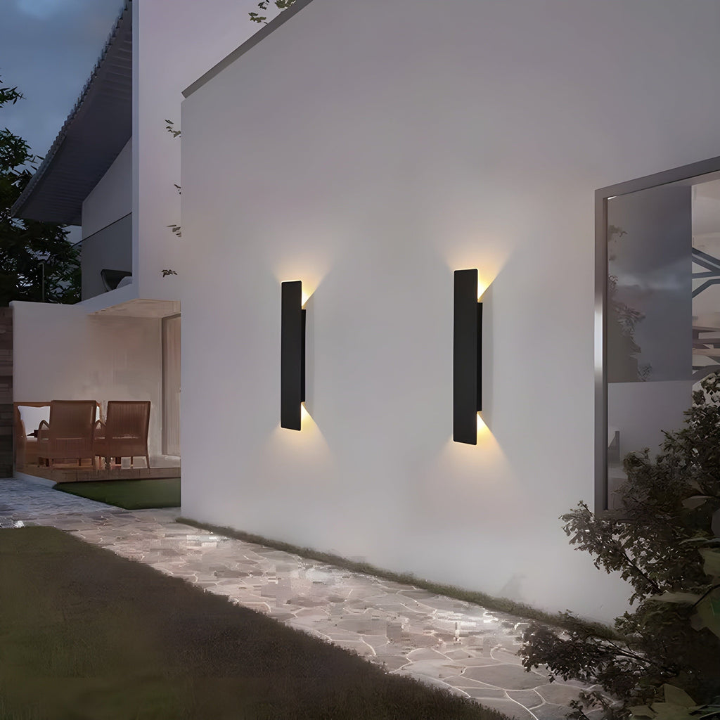 Lampada da parete LED moderna in alluminio resistente alle intemperie per esterni