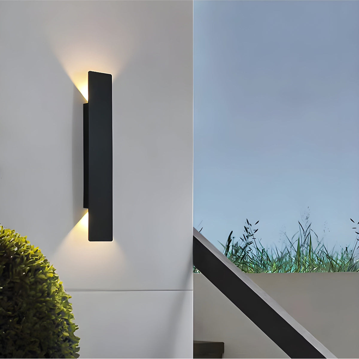 Lampada da parete LED moderna in alluminio resistente alle intemperie per esterni