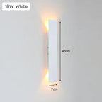 Lampada da parete LED moderna in alluminio resistente alle intemperie per esterni