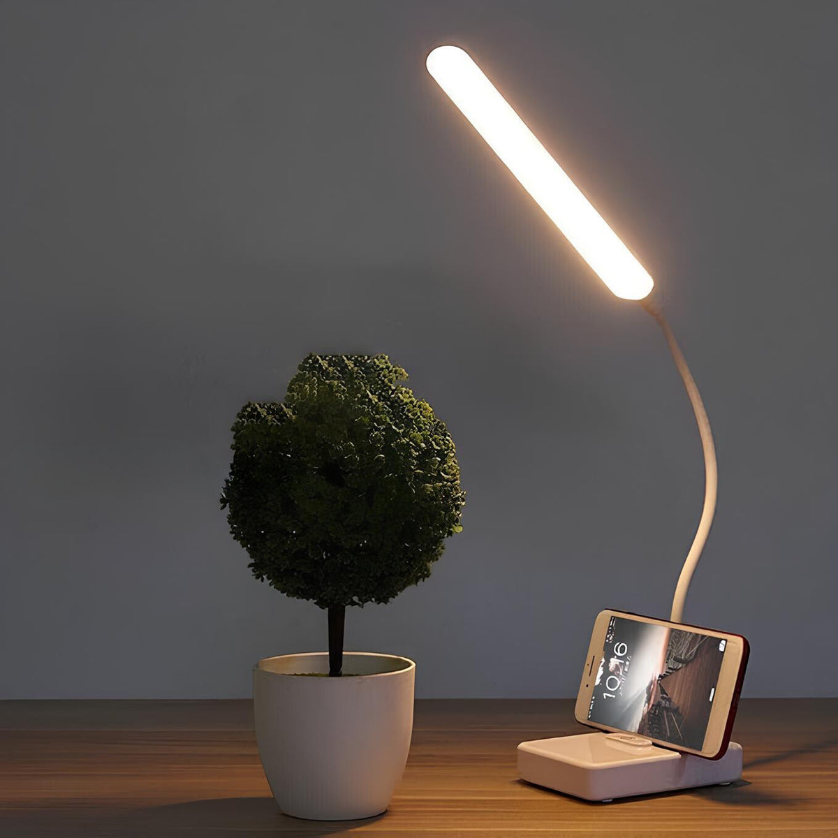 Lampada da scrivania con braccio flessibile | Luce bianca calda, naturale e fredda, dimmerabile | Ricaricabile USB o ali
