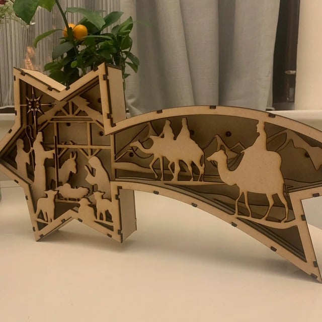 Lampada da tavolo natalizia in legno con LED a forma di stella