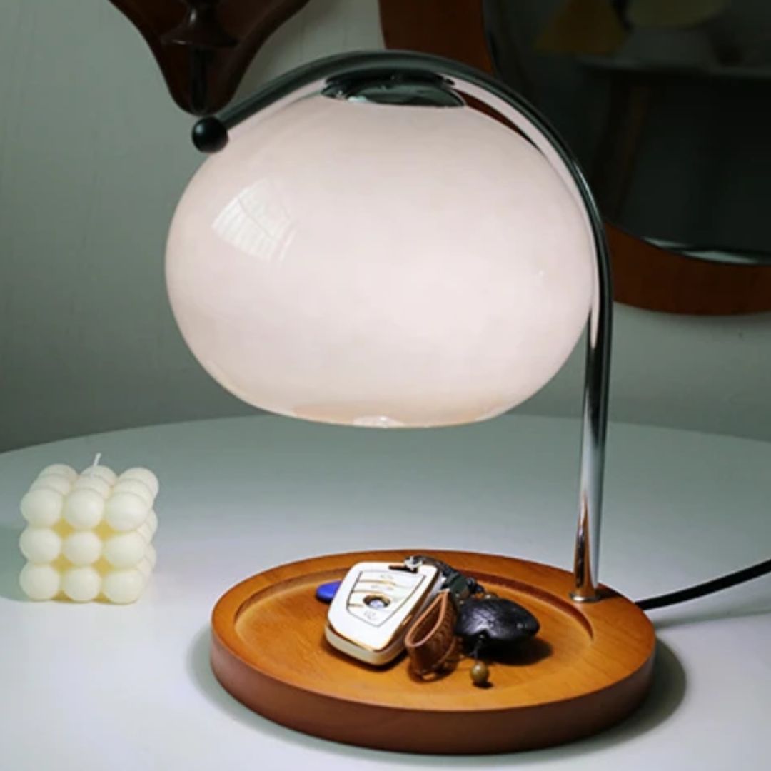 Lampada da tavolo retrò Alyssa in vetro elegante
