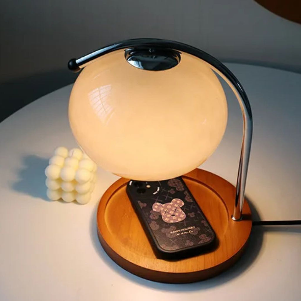 Lampada da tavolo retrò Alyssa in vetro elegante