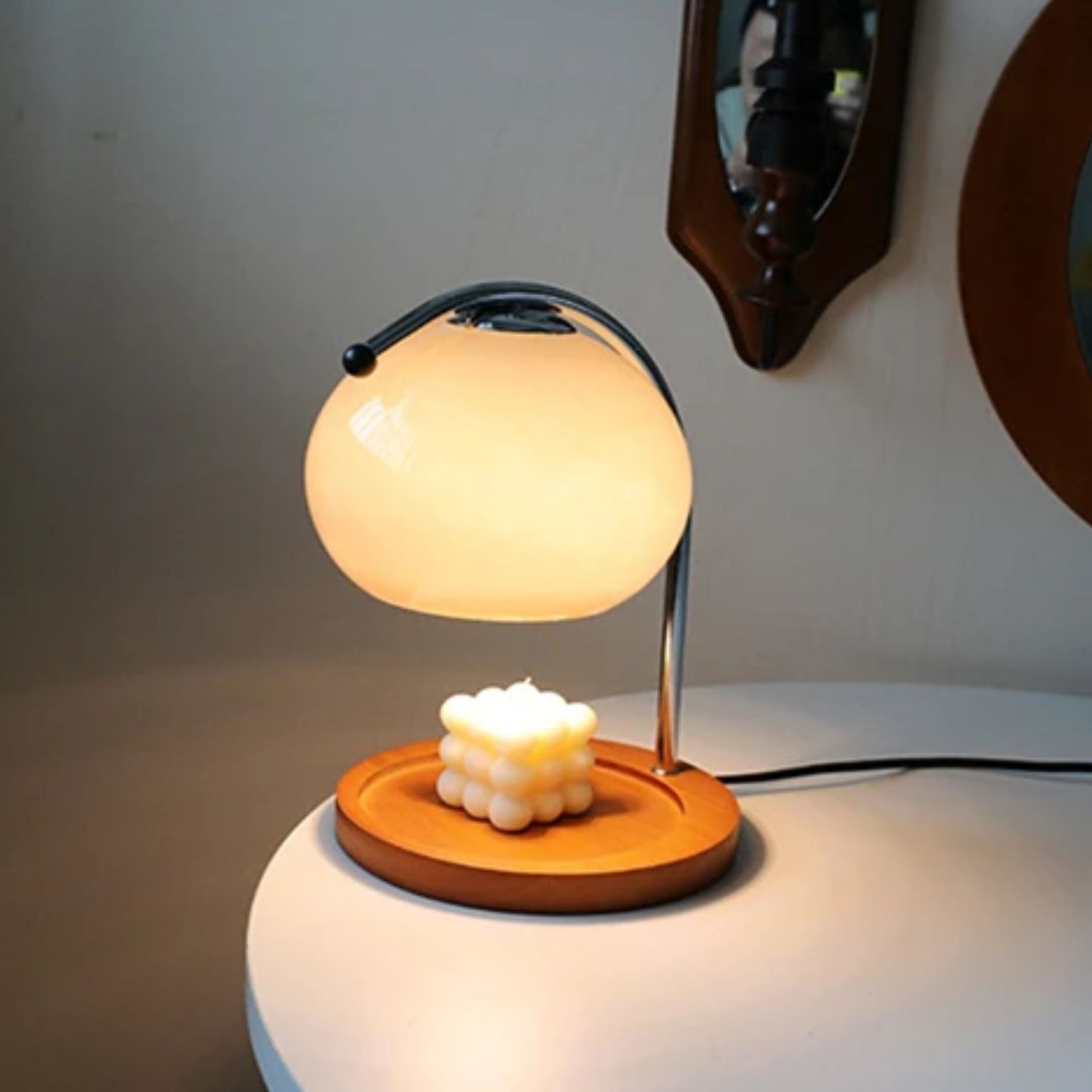 Lampada da tavolo retrò Alyssa in vetro elegante