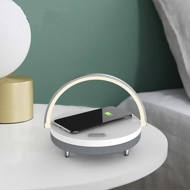 Lampada LED 3 in 1 con speaker Bluetooth e ricarica wireless