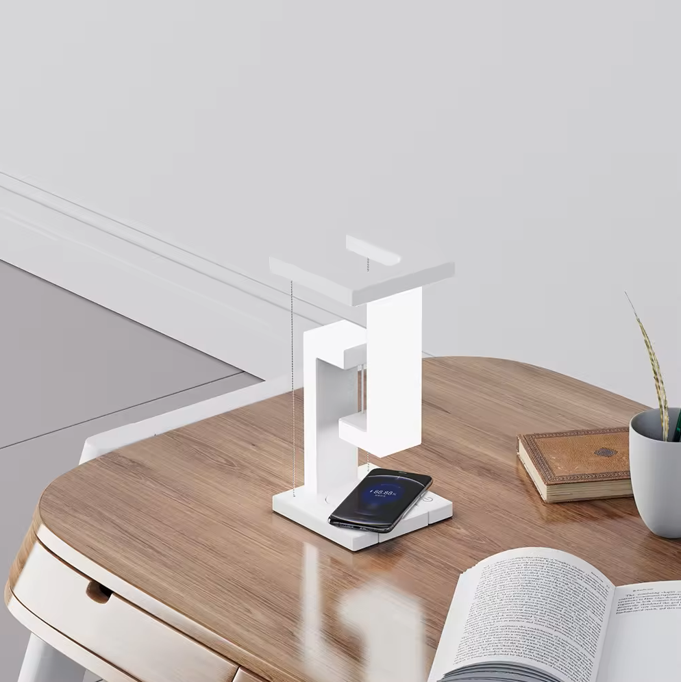 Lampada a levitazione magnetica con ricarica wireless Aetherlight