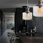 Lampadario moderno con uccellini e paralume in vetro