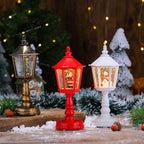 Lanterna natalizia con neve e luci decorative