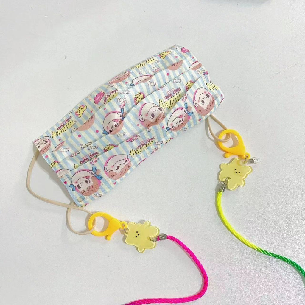 Mascherina con accessori