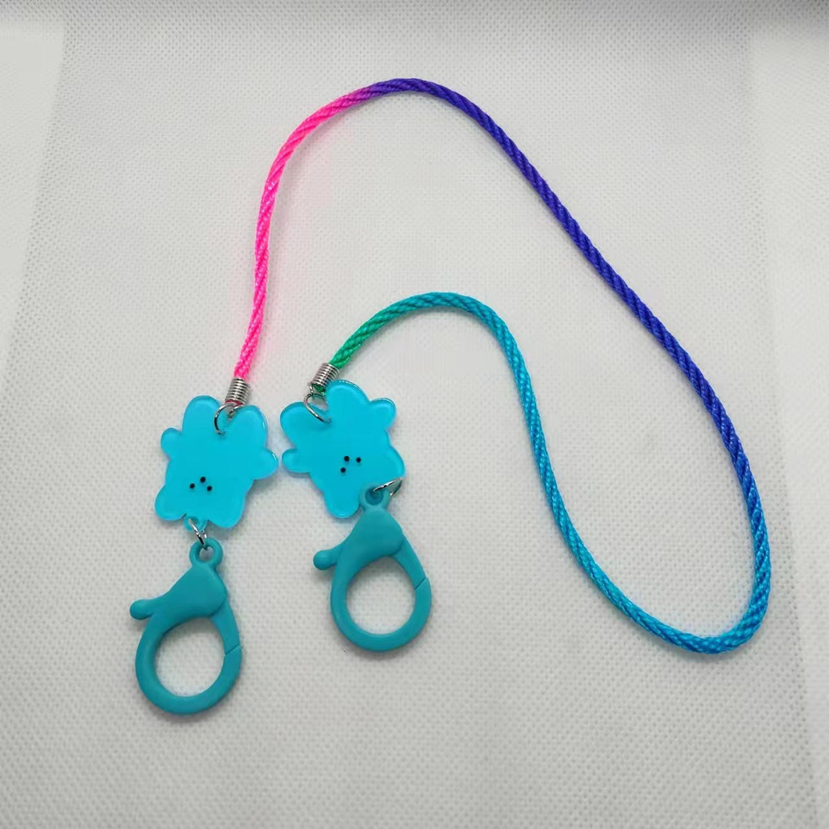 Mascherina con accessori