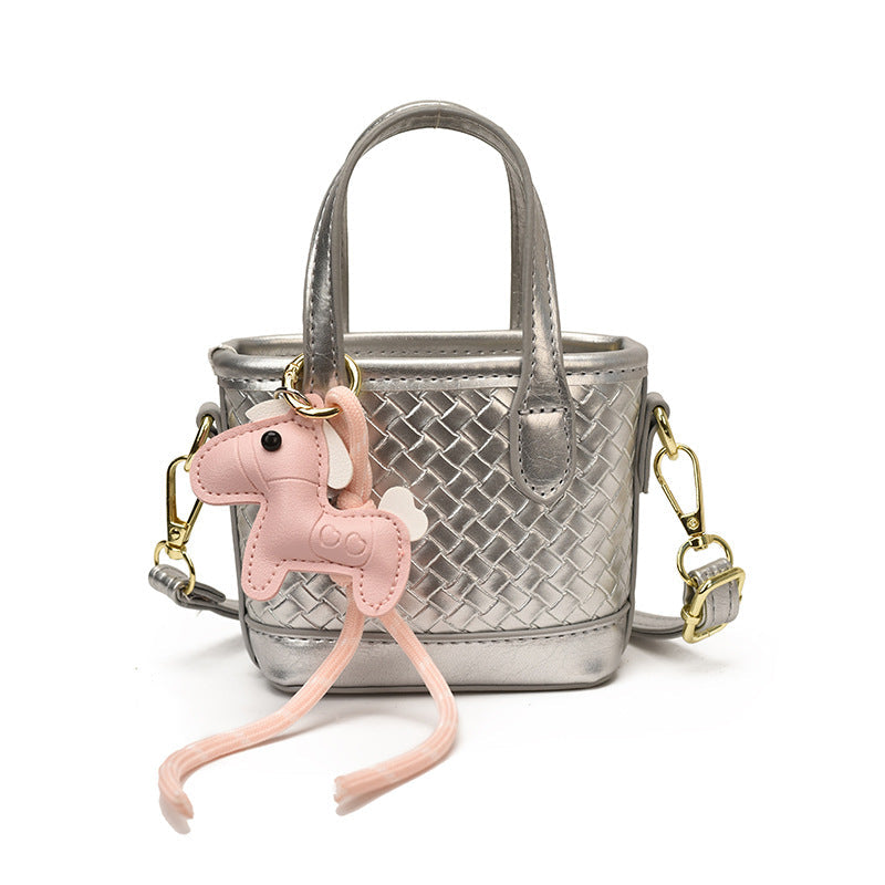 Mini borsa intrecciata con charm