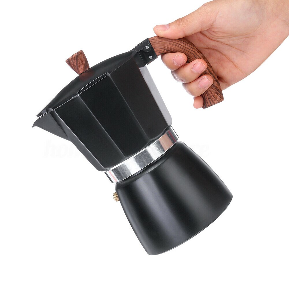Moka in alluminio per caffè espresso stile italiano