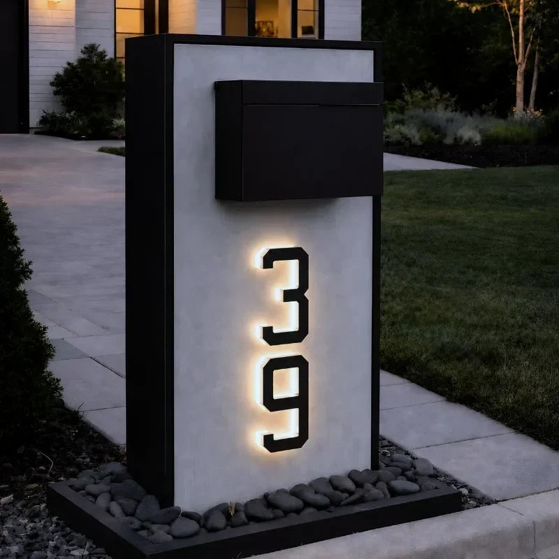Numero civico solare, piastra ABS | impermeabile IP44, batteria 10 ore | sensore crepuscolare, LED bianco caldo, fissagg
