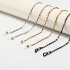 Occhiali con catena decorativa