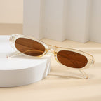Occhiali da sole cat-eye eleganti da donna